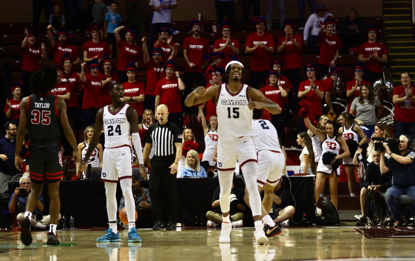 Dayton vs. St. John's