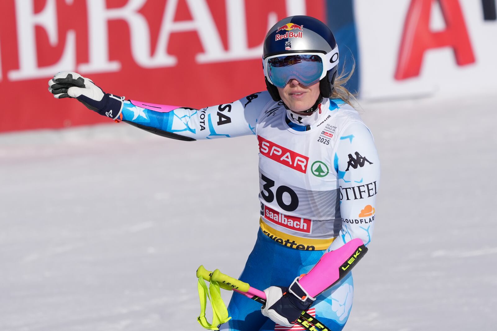 United States' Lindsey Vonn arrives at the finish area after crashing during a women's Super-G, at the Alpine Ski World Championships, in Saalbach-Hinterglemm, Austria, Thursday, Feb. 6, 2025. (AP Photo/Giovanni Auletta)