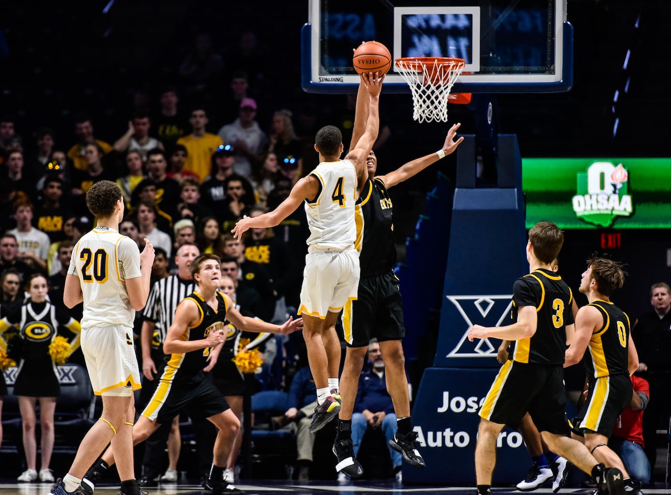 Centerville advances with win over Springfield in D1 Regional basketball semifinal