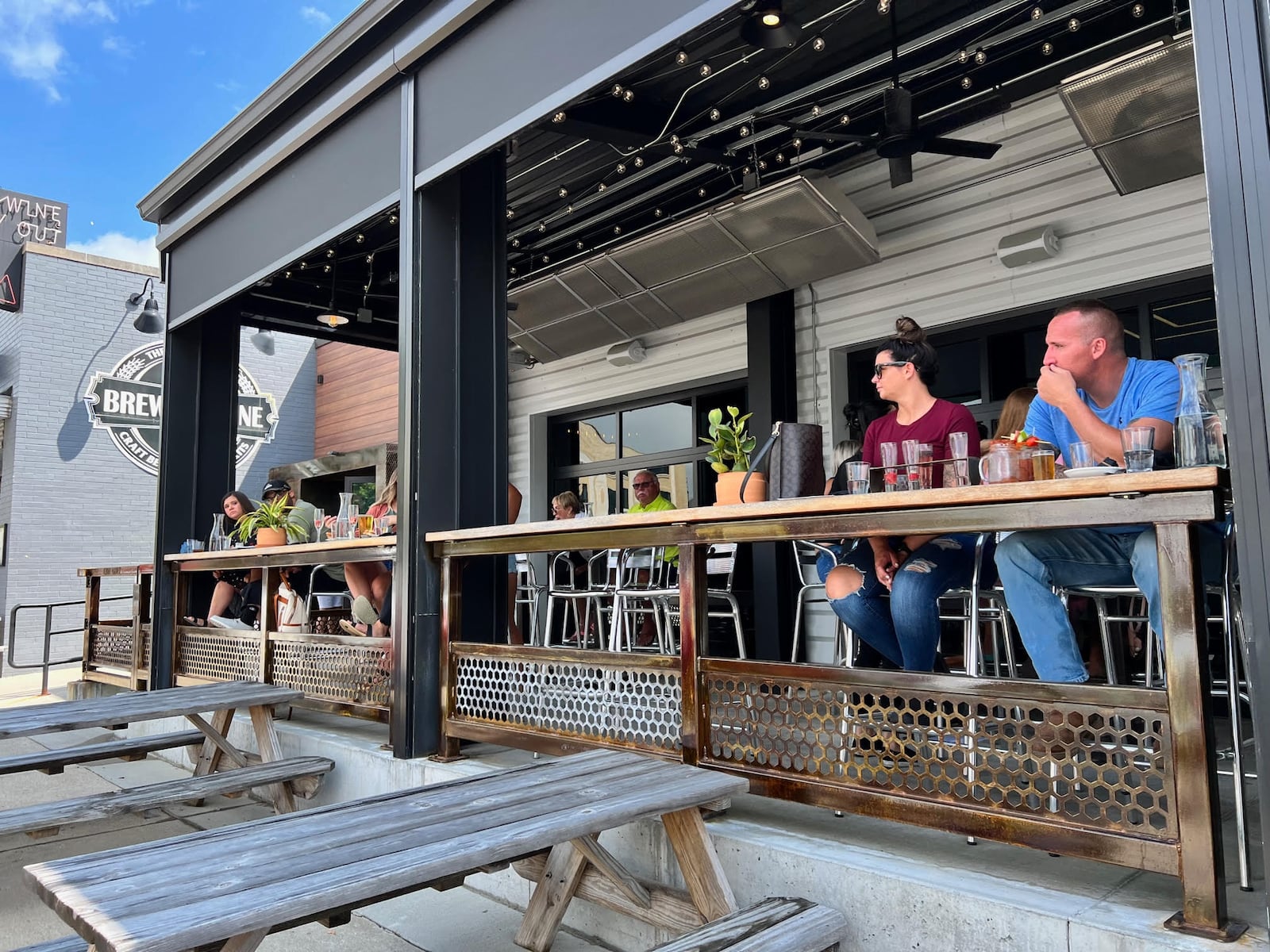 Front patio at The Syndicate in Bellefontaine.