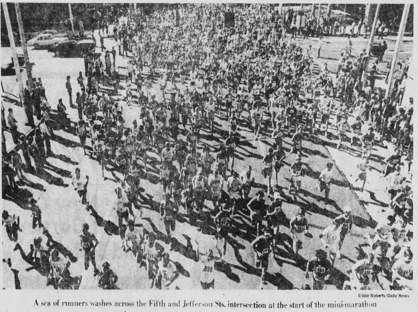 Oct. 30, 1977: Inaugural Dayton River Corridor mini-marathon takes place. DAYTON DAILY NEWS ARCHIVES