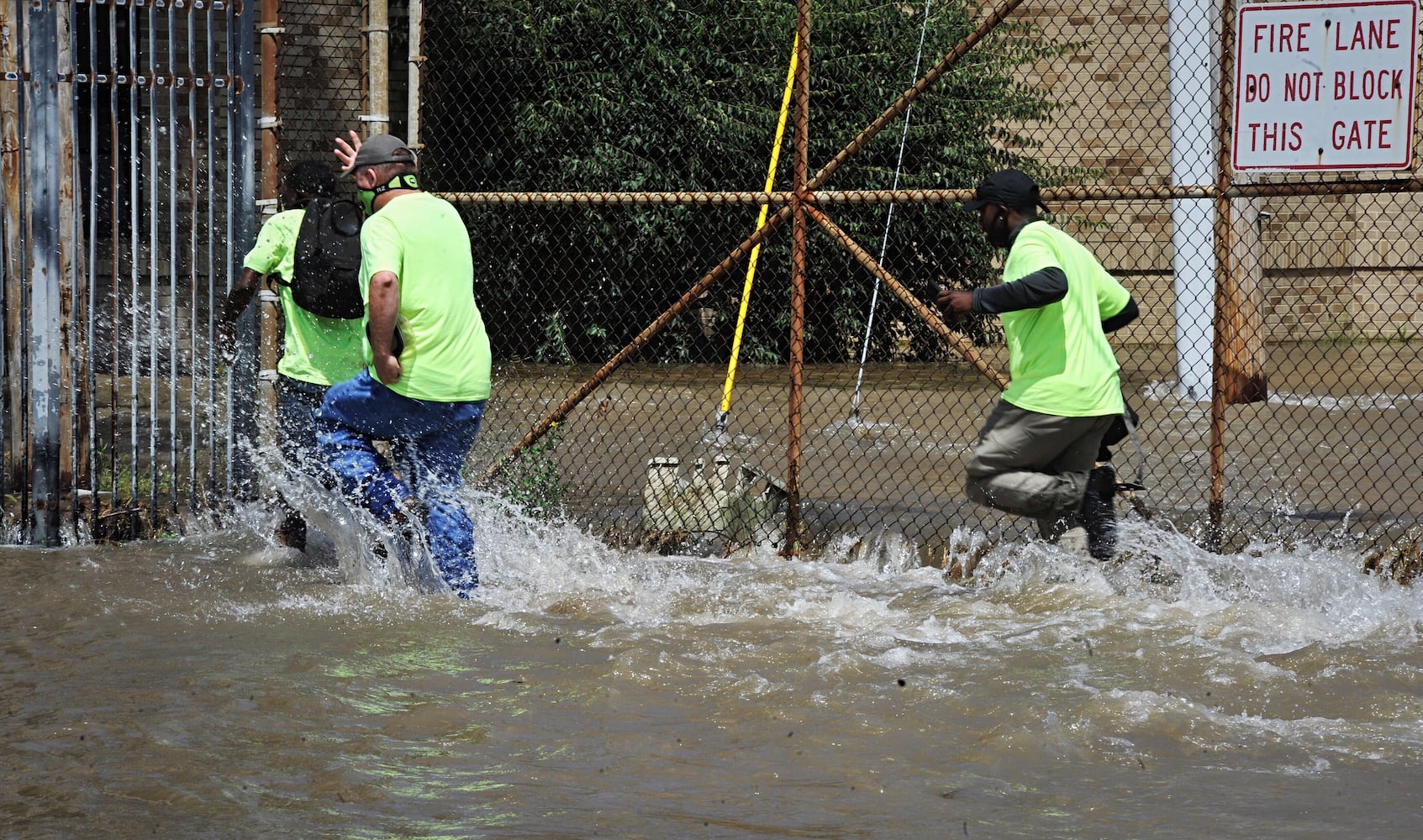 Major water main break reported in East Dayton