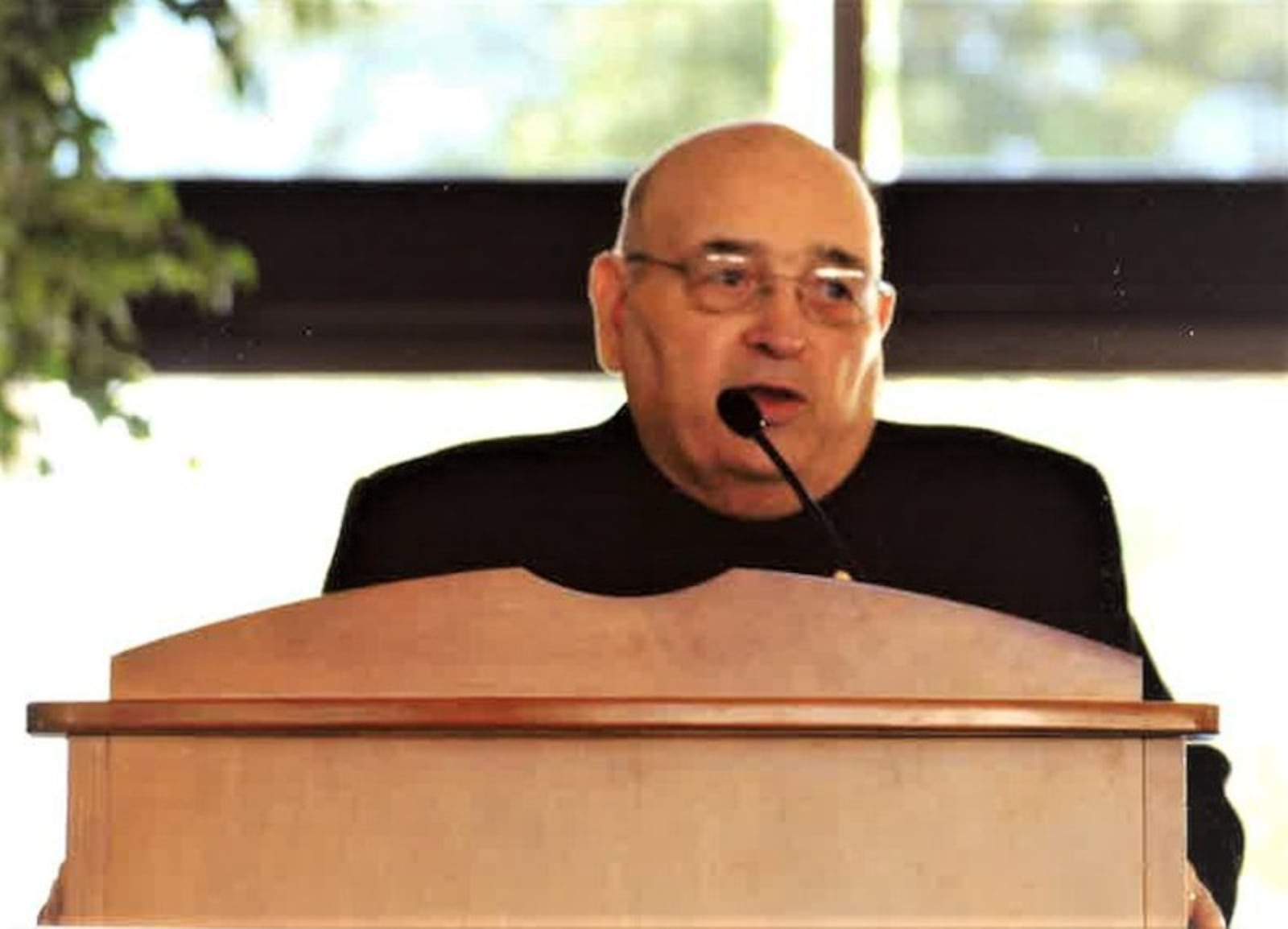 Jerry Gillotti during his Dayton Walk of Fame acceptance speech in 2013. CONTRIBUTED