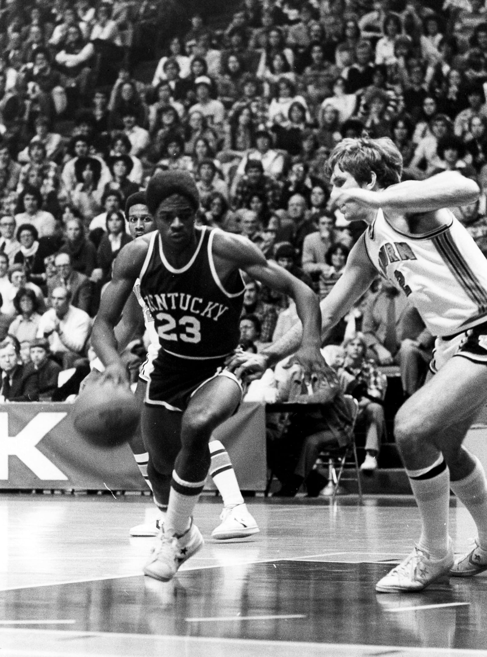 Dwight Anderson, #23, playing for Kentucky in 1979. DDN FILE