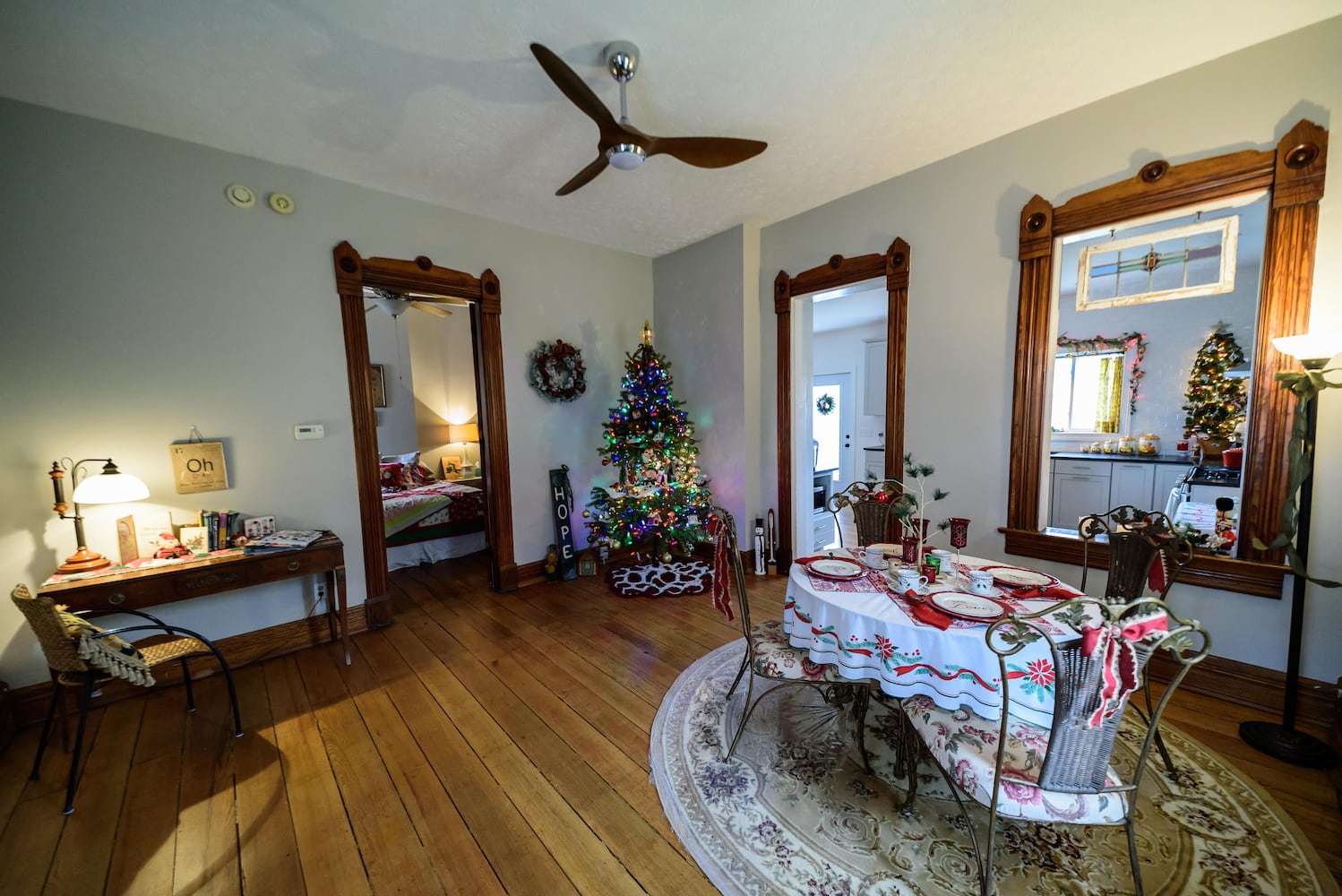 PHOTOS: A Dickens of a Christmas St. Anne’s Hill Holiday Home Tour