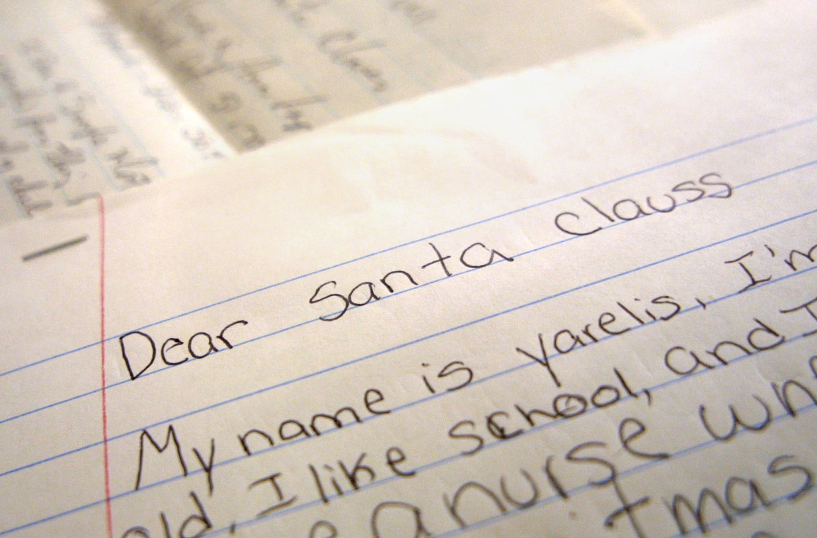 398079 01: Children's letters to Santa Claus are seen in Manhattan's General Post Office December 3, 2001 in New York City. The New York Post Office's "Operation Santa Claus" received 280,000 letters addressed to Santa last year, many of which were from needy children and were answered by members of the public and postal workers. (Photo by Mario Tama/Getty Images)