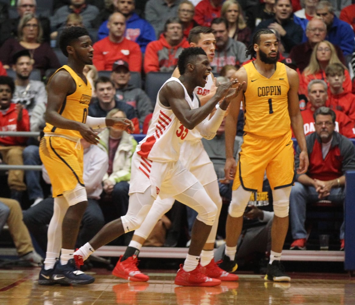 Dayton Flyers: 30 photos for a 30-point victory