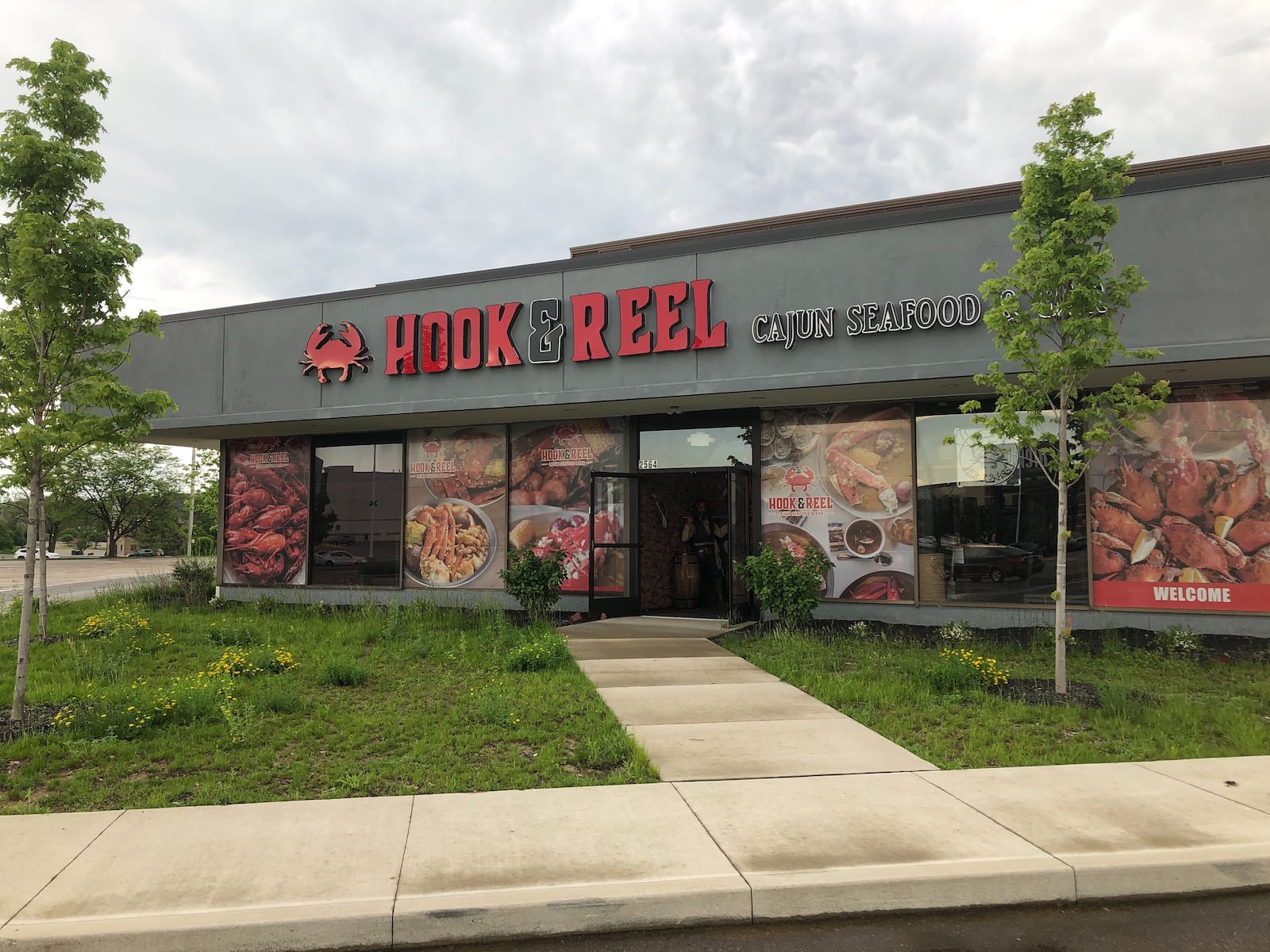 Hook & Reel Cajun Seafood & Bar is gearing up to open at the Dayton Mall in Miami Twp.