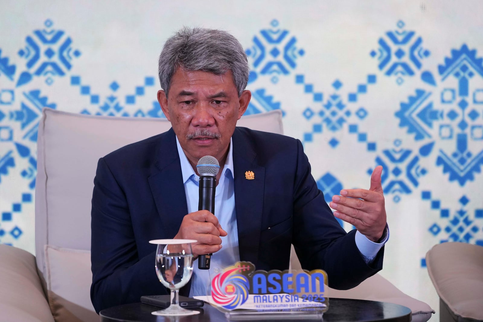 Malaysia's Foreign Minister Mohamad Hasan delivers his speech during the Association of Southeast Asian Nations (ASEAN) Foreign Ministers' Retreat in Langkawi Island, Malaysia Sunday, Jan. 19, 2025. (AP Photo/Azneal Ishak, Pool)