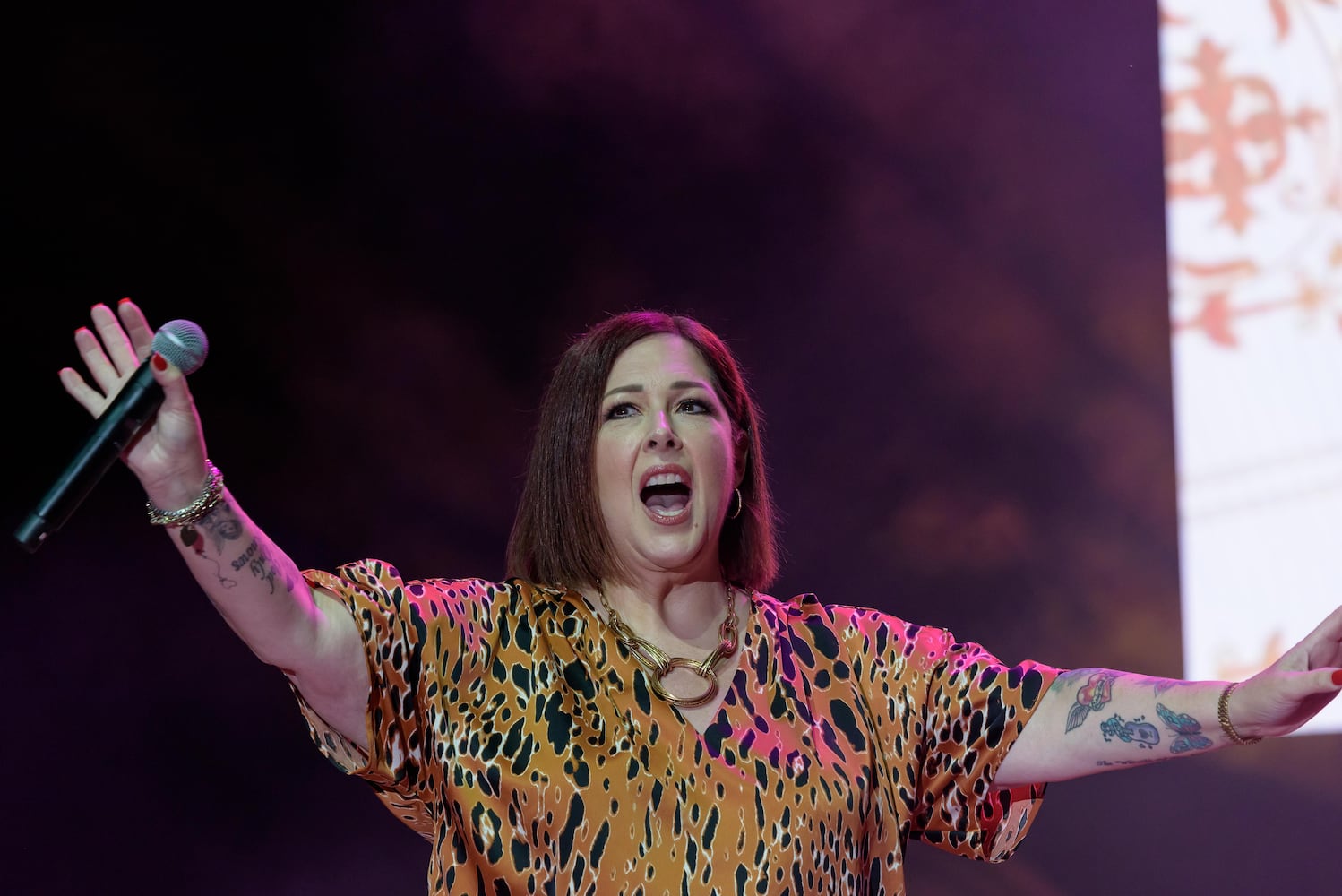 PHOTOS: Wilson Phillips & Debbie Gibson live at Fraze Pavilion