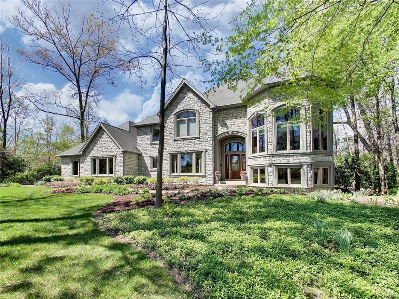 PHOTOS: Tipp City luxury home for sale built by German Baptist crew