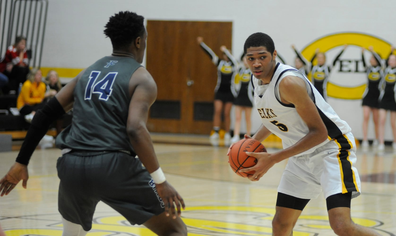 PHOTOS: Fairmont at Centerville, boys basketball