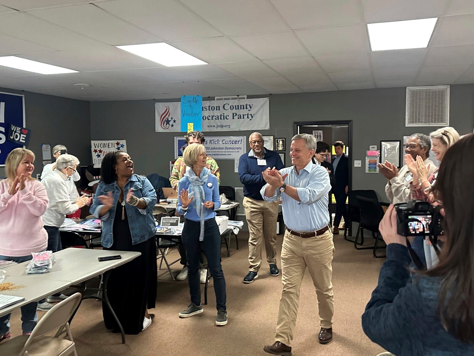 North Carolina Democratic gubernatorial nominee and state Attorney General Josh Stein arrives at a Johnston County Democratic Party office before speaking to party volunteers Tuesday, Oct. 29, 2024, in Smithfield, N.C. (AP Photo/Gary D. Robertson)