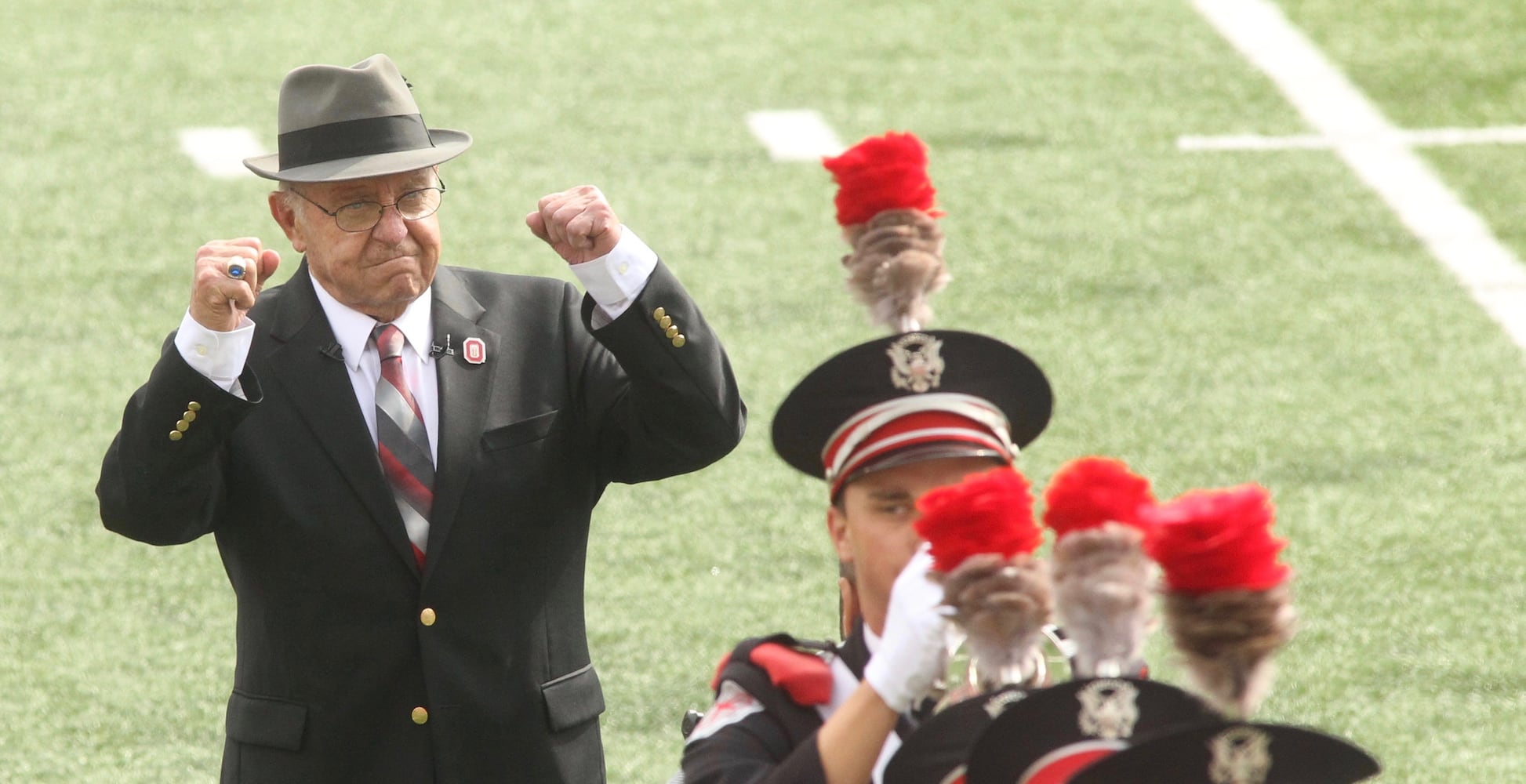 Earle Bruce