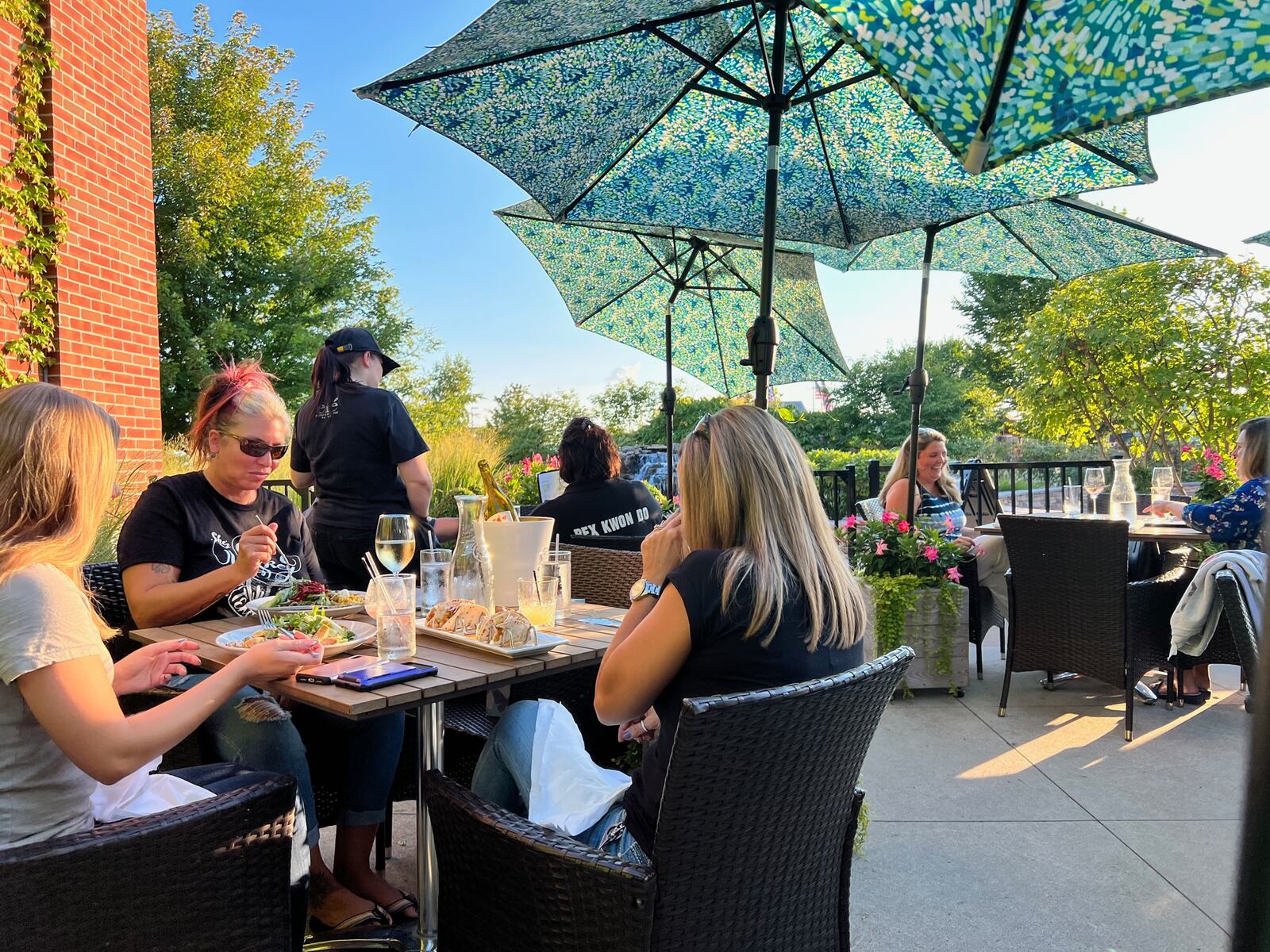 elé Cake Co Bistro & Wine Bar patio is in the Austin Landing DORA. ALEXIS LARSEN/CONTRIBUTOR