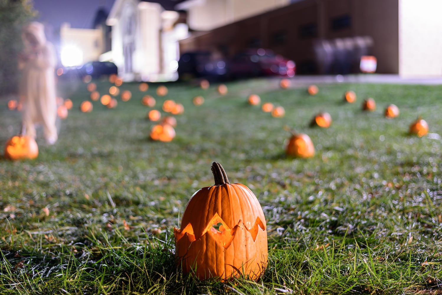 PHOTOS: The 30th annual Stoddard Avenue Pumpkin Glow