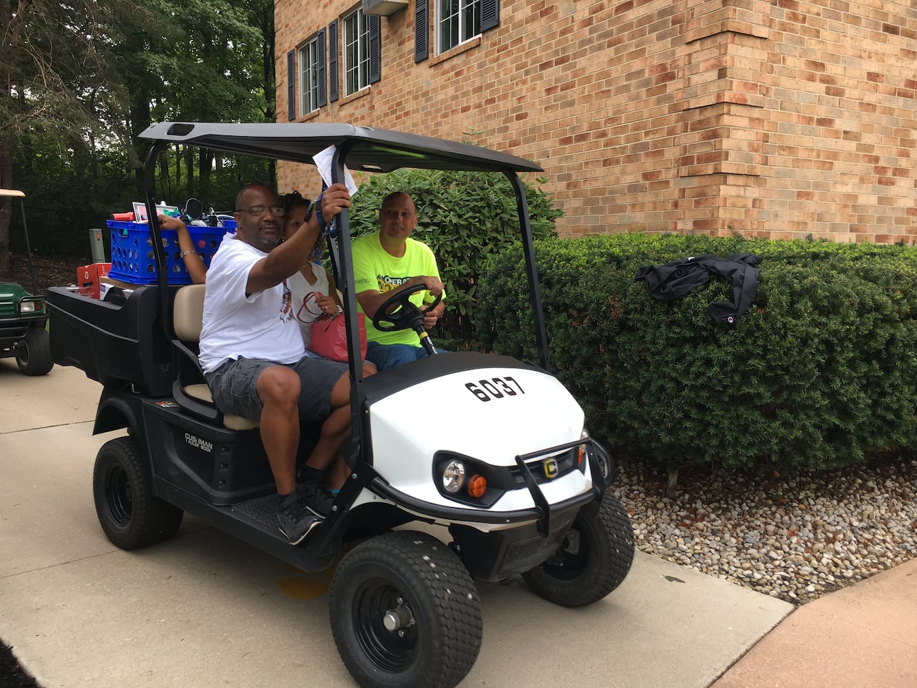 PHOTOS: 900 WSU freshmen move to campus for first time