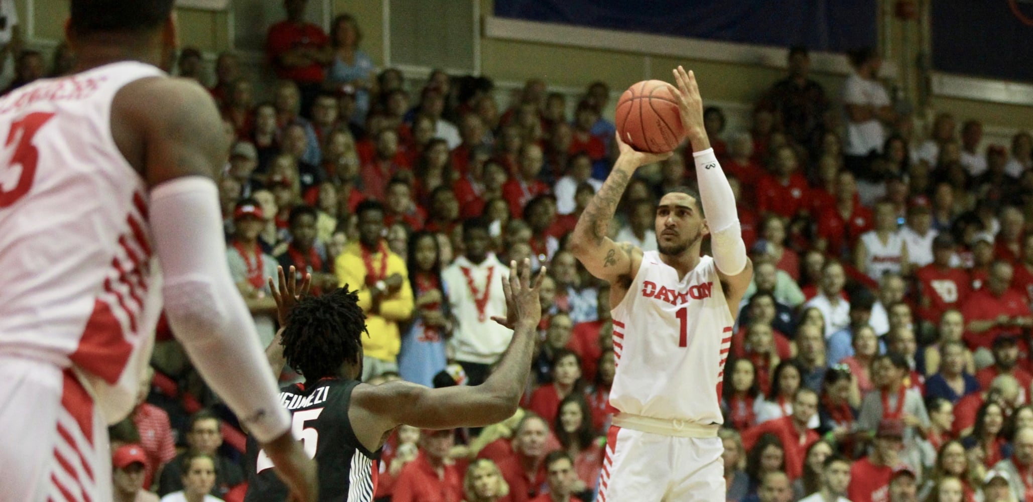 Photos: Dayton Flyers rout Georgia in Maui Invitational