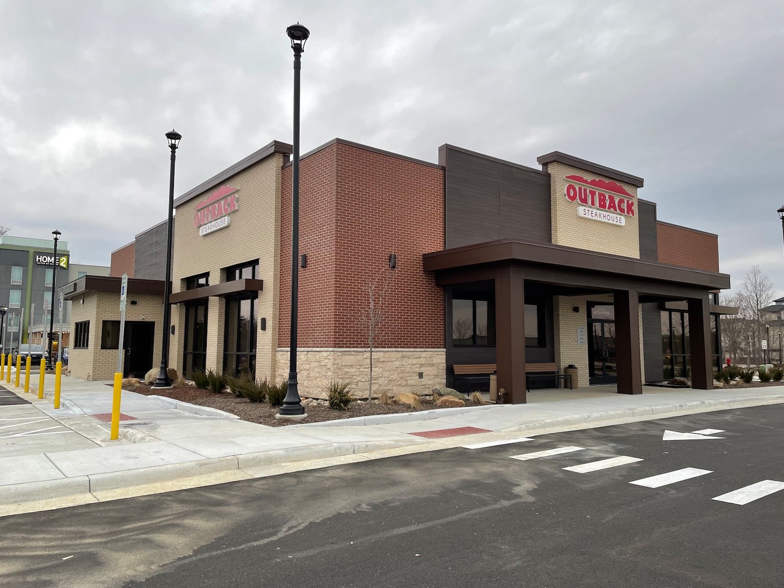 Outback Steakhouse is opening a new location at 5181 Cornerstone North Blvd. in Centerville on March 12. NATALIE JONES/STAFF