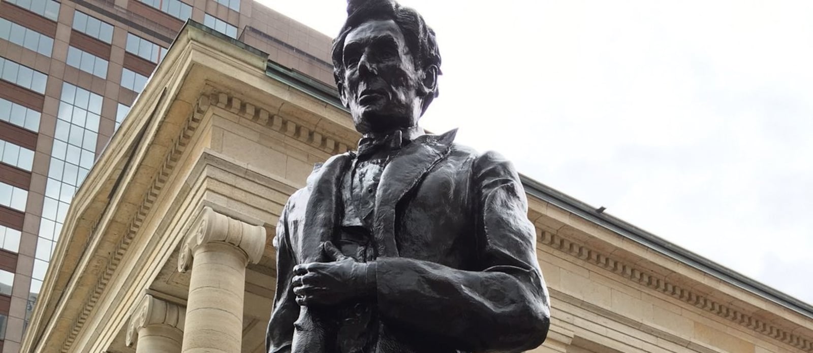 Sculptor Michael Major of Urbana created this bronze sculpture of President Abraham Lincoln as he looked in 1859 when he spoke on the steps of Montgomery County’s Old Court House. The sculpture was unveiled Saturday at Courthouse Square in front of the historic courthouse downtown Dayton. LYNN HULSEY / STAFF