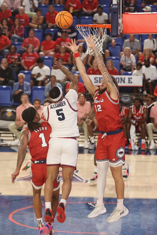 Dayton vs. Florida Atlantic