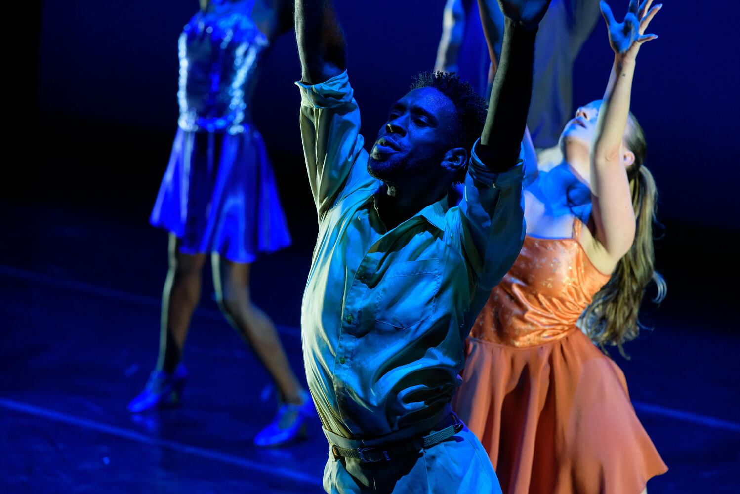 PHOTOS: DCDC's In Modern Moves @ Victoria Theatre