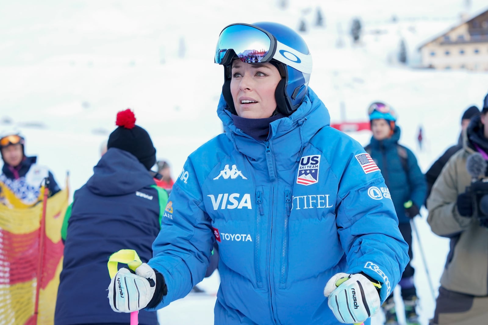 United States' Lindsey Vonn looks on before competing in an alpine ski, women's World Cup super G, in St. Moritz, Switzerland, Saturday, Dec. 21, 2024. (AP Photo/Giovanni Auletta)