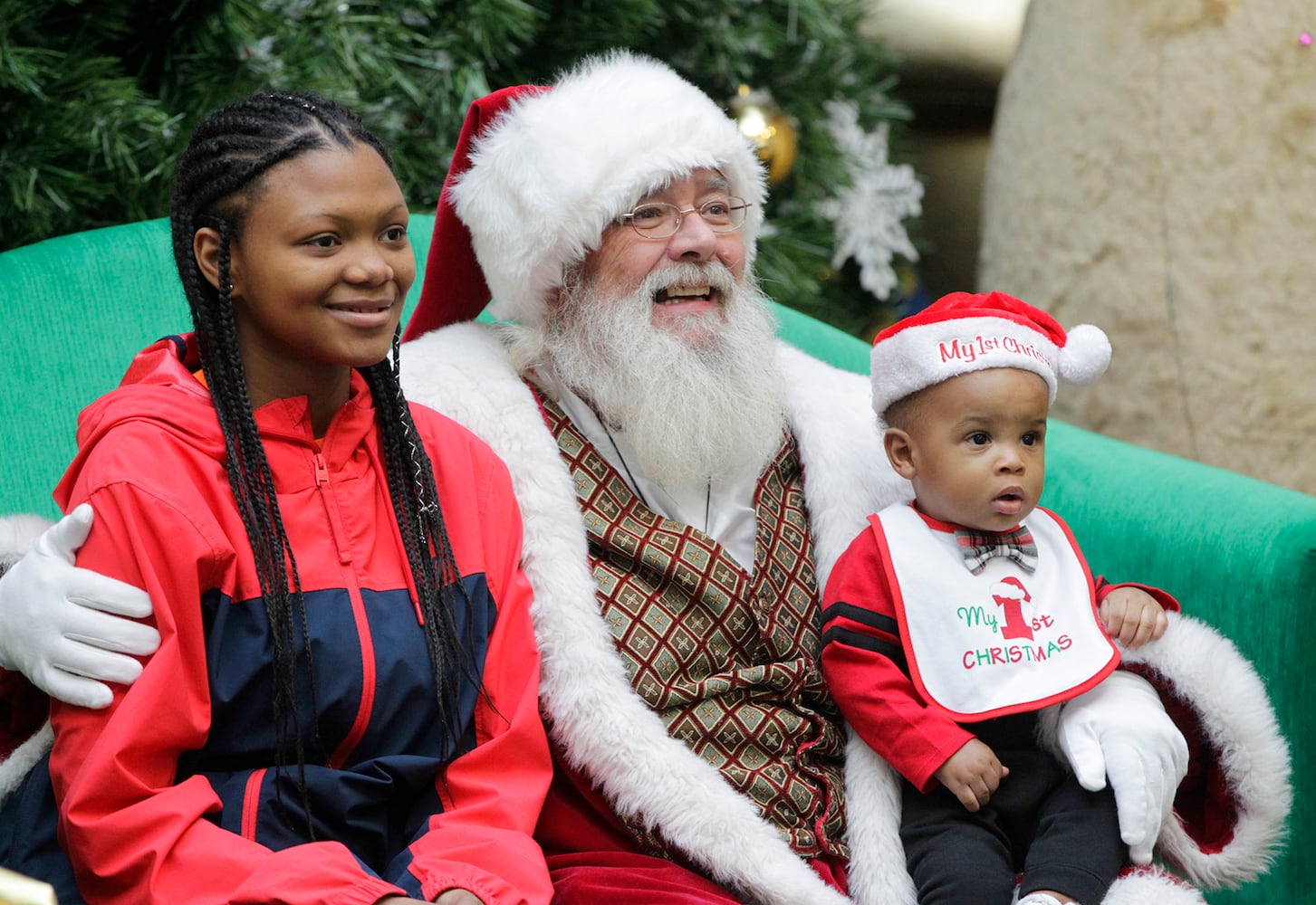 PHOTOS: A visit with Santa Claus makes the holiday season magical