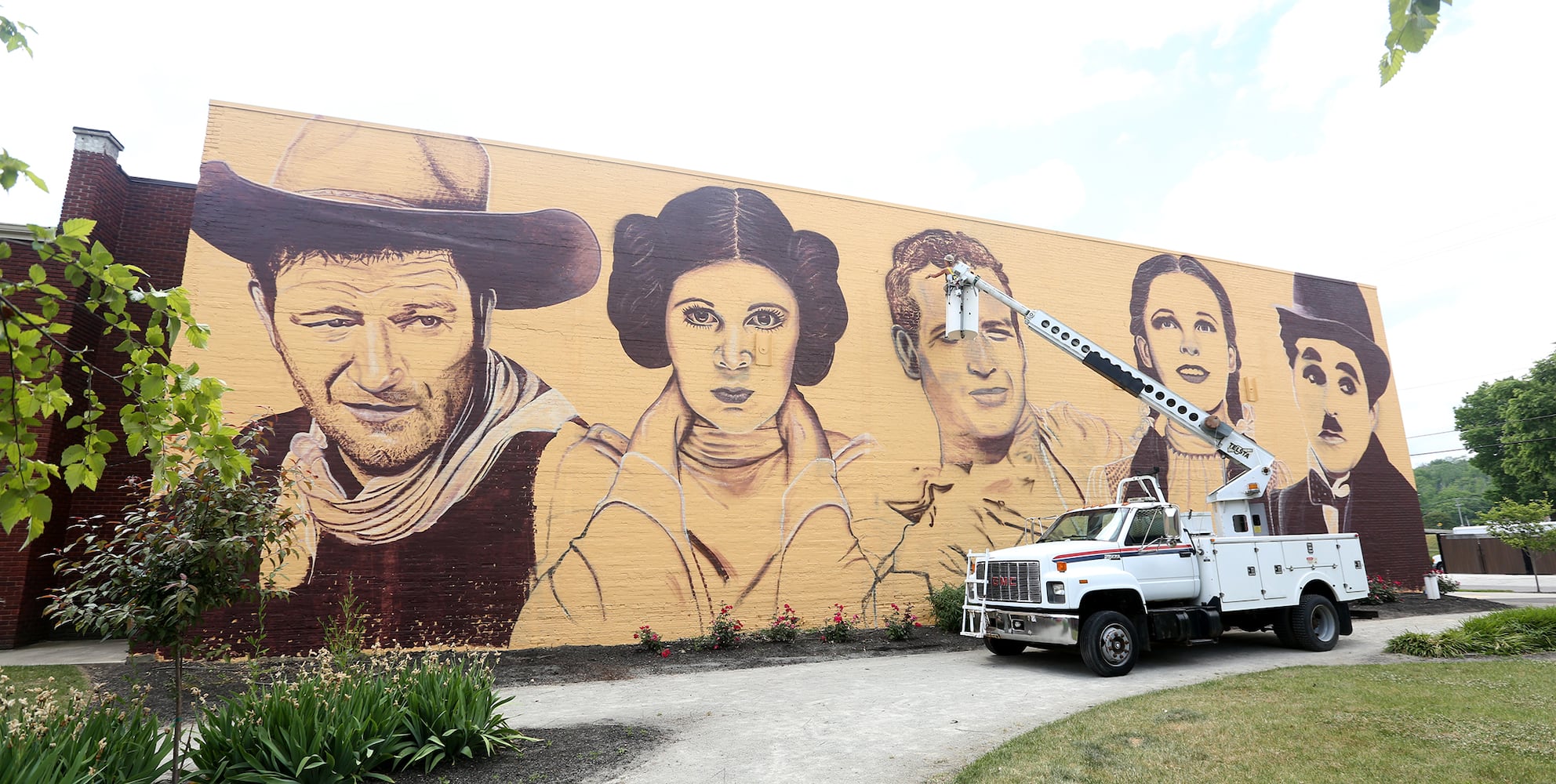 PHOTOS: Miamisburg mural gives new meaning to ‘the big screen’