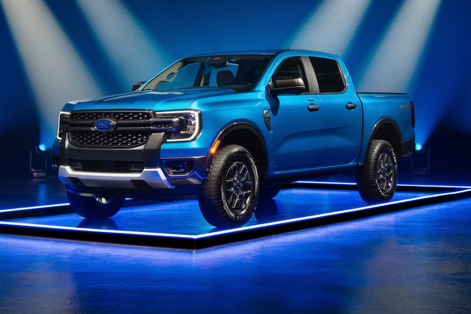 This photo provided by Edmunds shows the 2025 Ford Ranger. The Ranger is the Edmunds Top Rated Truck for 2025 for the way it goes about combining rugged capability with an easy-to-live-with demeanor. (Courtesy of Edmunds via AP)