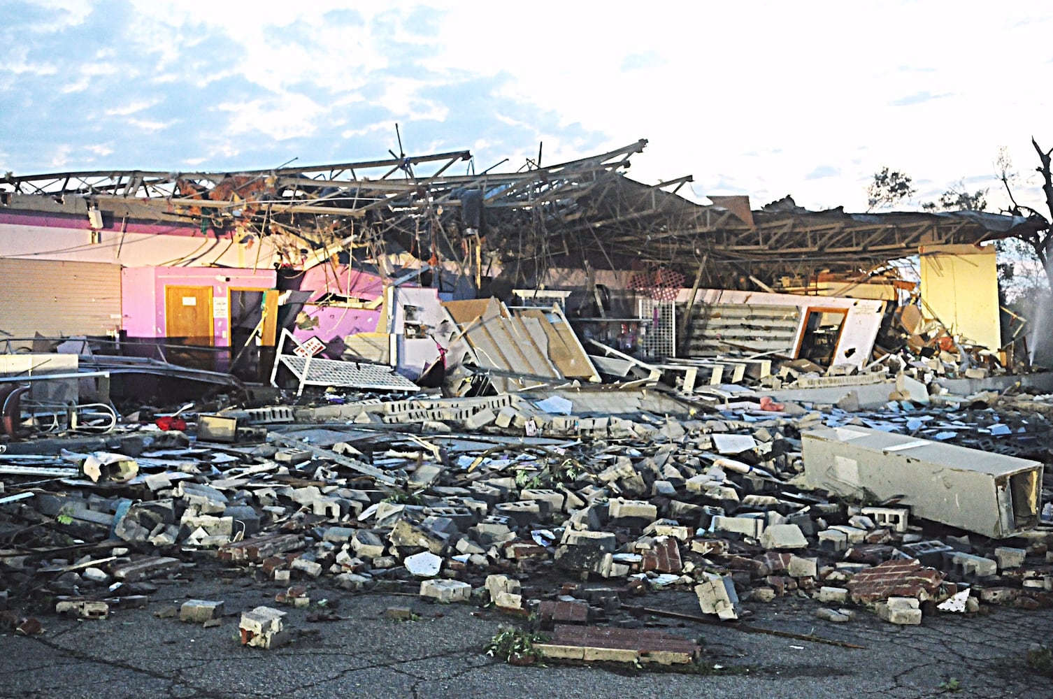 PHOTOS: Daylight reveals widespread damage from Monday storms