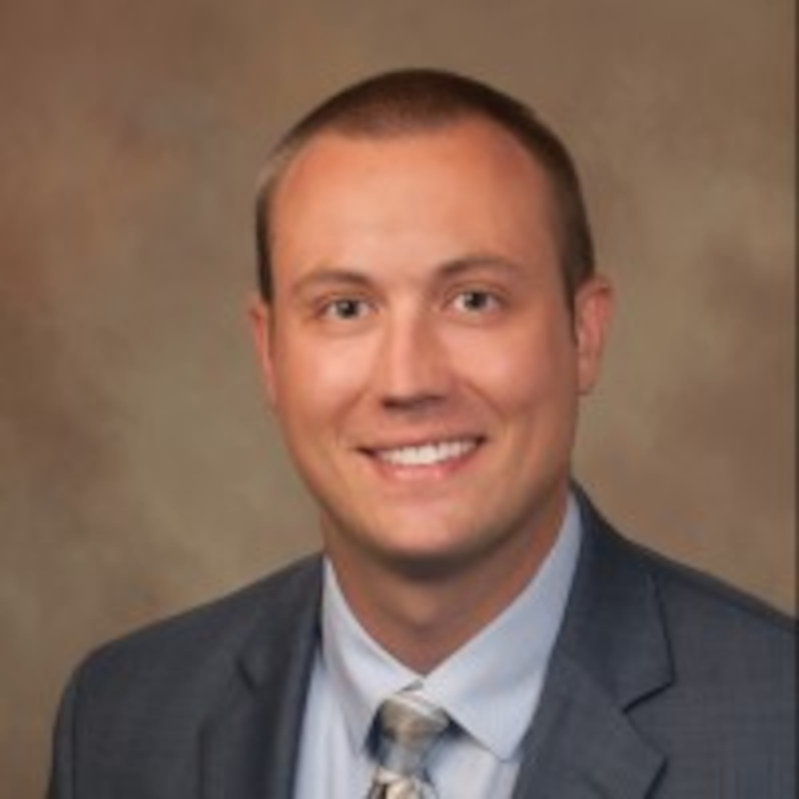 Dr. Matthew Romer is the only Jiffy Knee specialist in Dayton. CONTRIBUTED