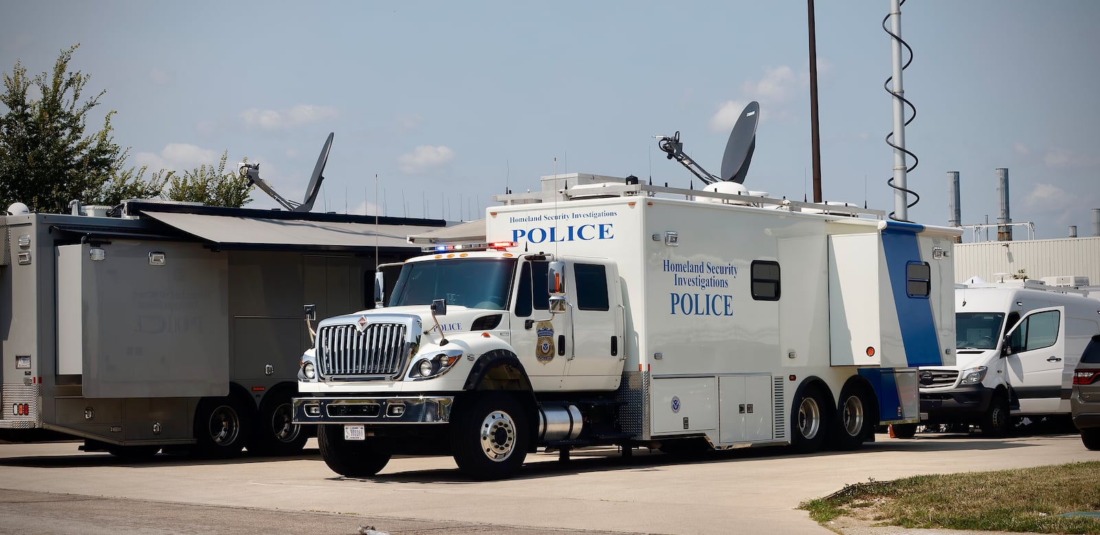 Homeland Security Investigations, IRS Criminal Investigation and other area law enforcement agencies served search warrants at Fuyao Glass America in Moraine and 27 other locations in Dayton, Liberty Twp., Miamisburg, Moraine and West Carrollton as part of an investigation into allegations of financial crimes and labor exploitation. MARSHALL GORBY \STAFF