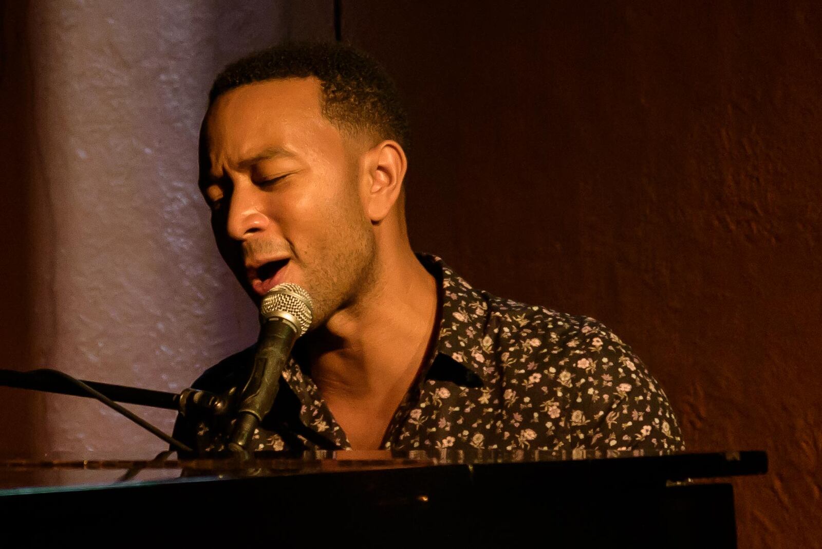 John Legend made a surprise visit to the Oregon District in Dayton on Sunday, Aug. 11, just one week after the mass shooting that killed nine and injured 27. Legend gave a private show at Blind Bob’s. TOM GILLIAM / CONTRIBUTING PHOTOGRAPHER