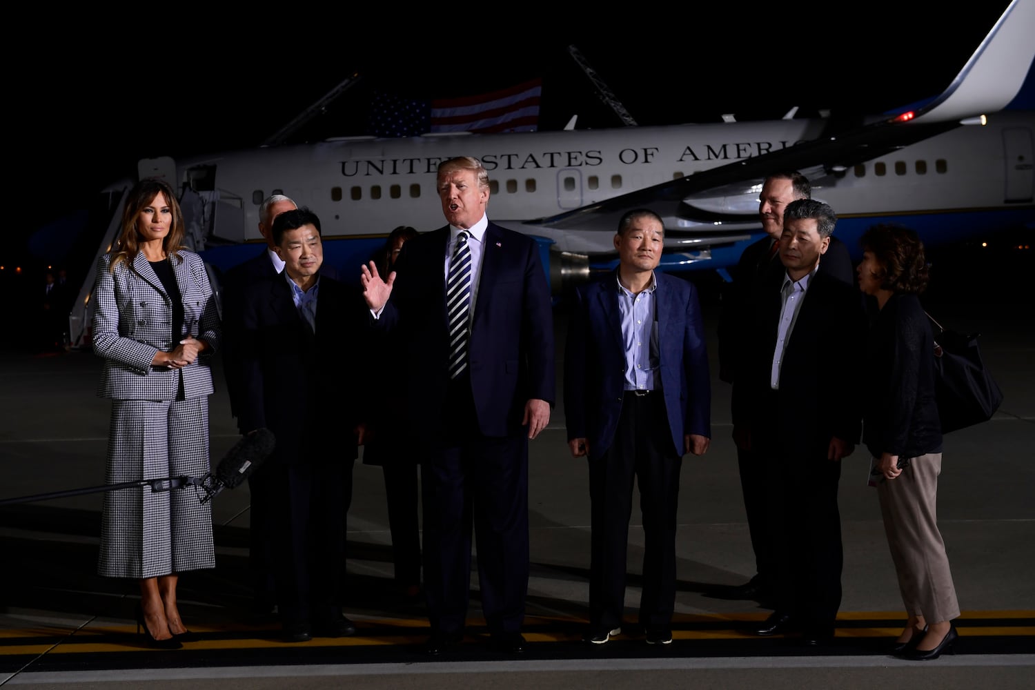 Trump welcomes 3 Americans detained in North Korea back to U.S.