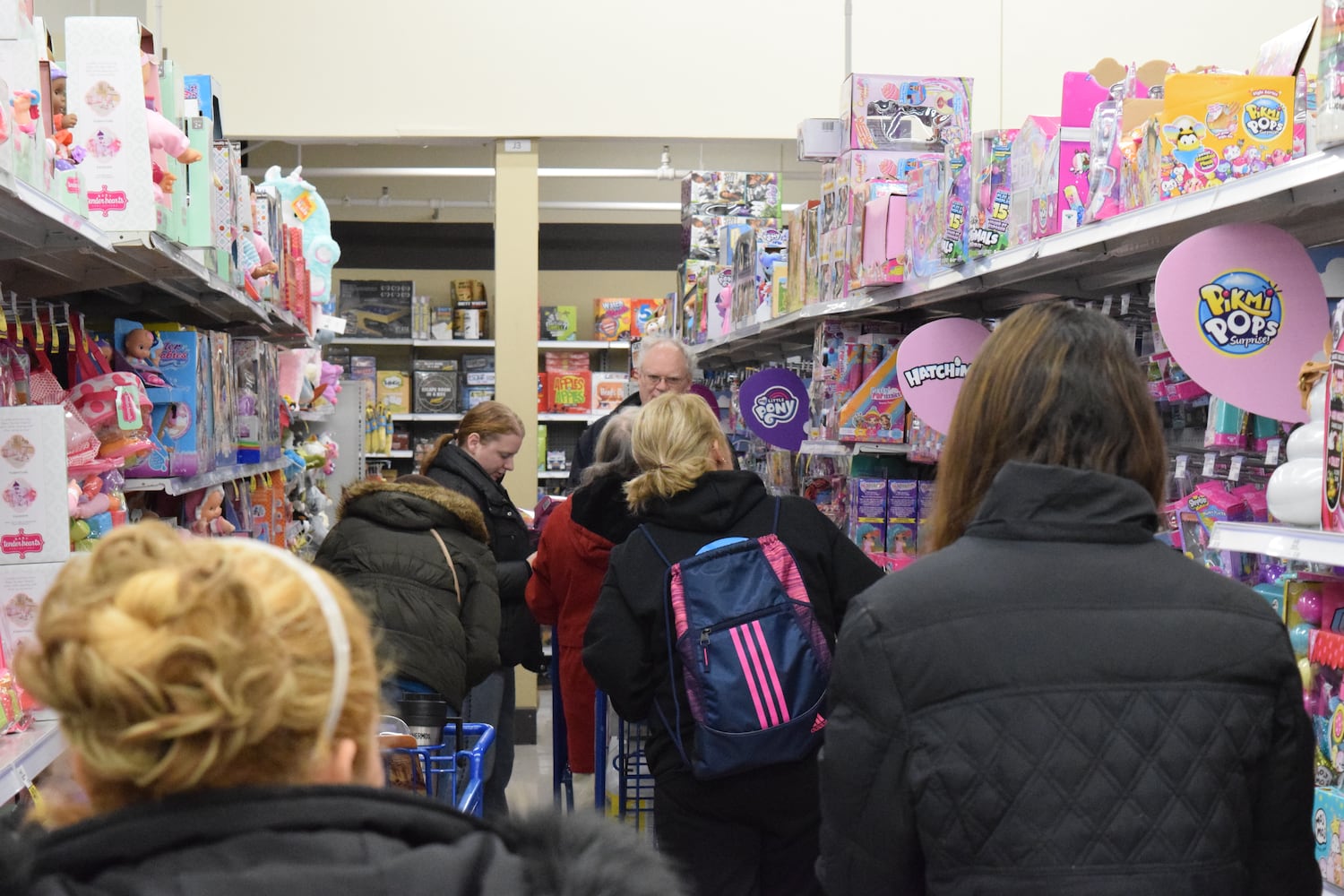 PHOTOS: Here's what local Meijer stores looked like Thanksgiving morning