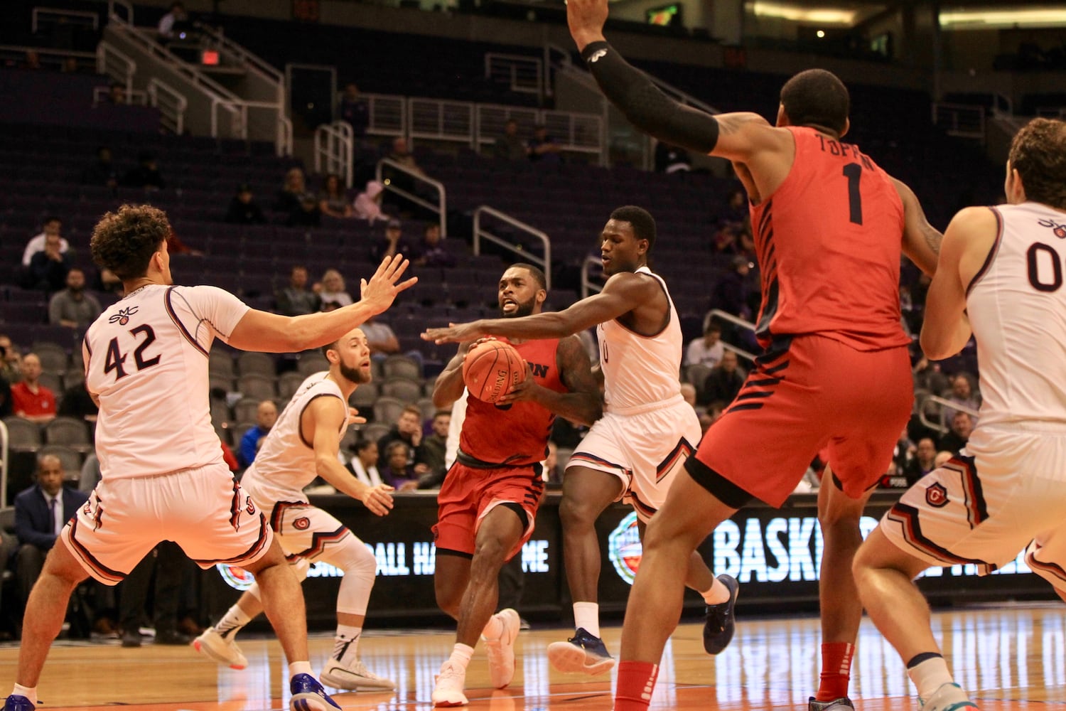 Photos: Dayton Flyers vs. Saint Mary’s Gaels