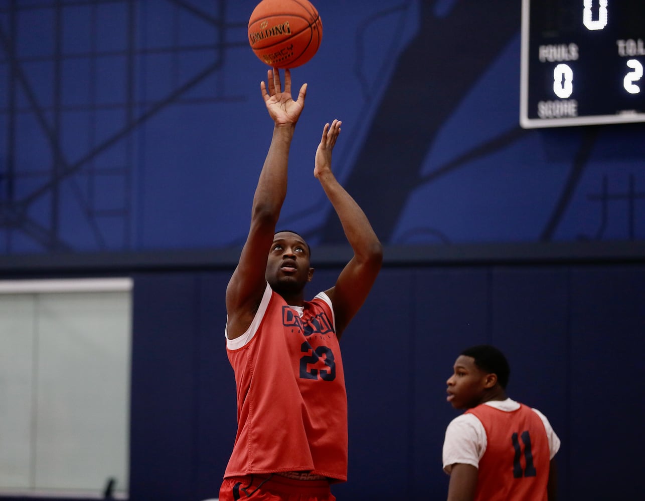 Dayton Flyers practice in Washington