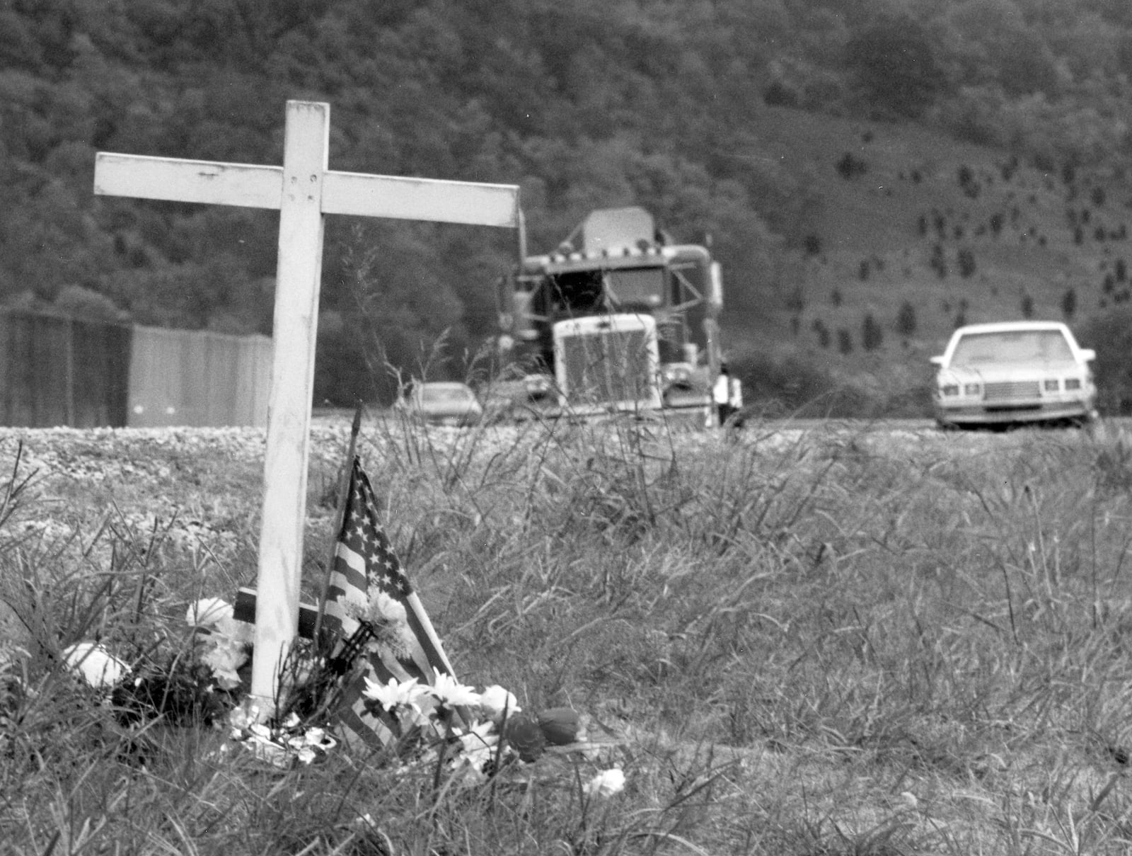 A road side tribute was created in 1988 to the 27 victims who died near Carrollton, Ky, in the nation's deadliest drunk driving crash. DAYTON DAILY NEWS ARCHIVE