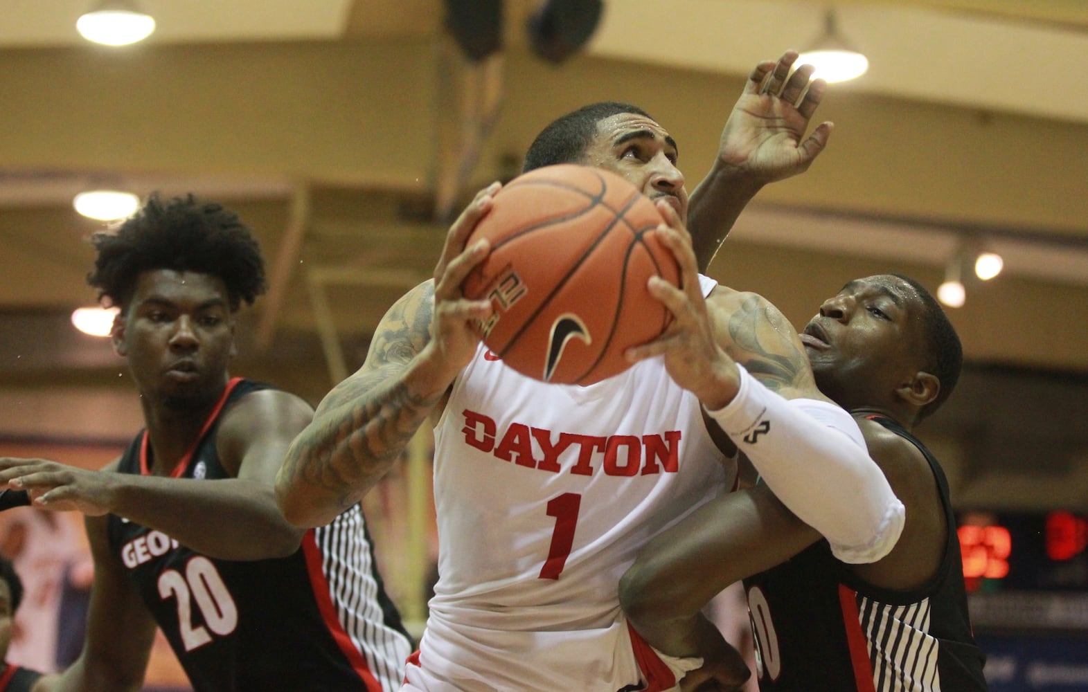 Photos: Dayton Flyers rout Georgia in Maui Invitational