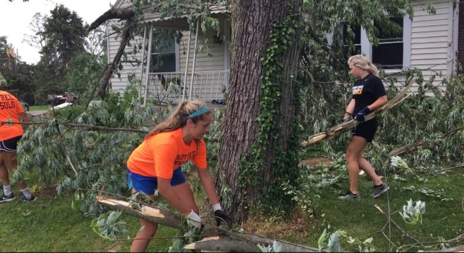 PHOTOS: Daylight reveals widespread damage from Monday storms