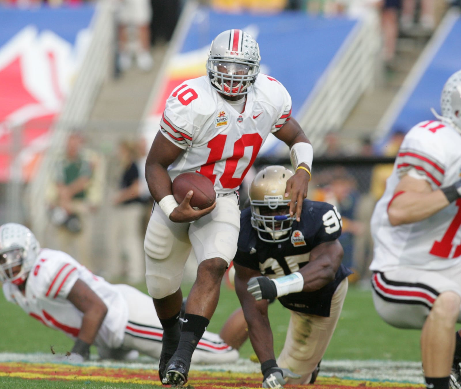 2 Jan 06 Photo by Ron Alvey. Troy Smith ran for 82 yards and passed for 342 yards and 2 touchdowns in a 34 to 20 victory over Notre Dame in the Fiesta Bowl.