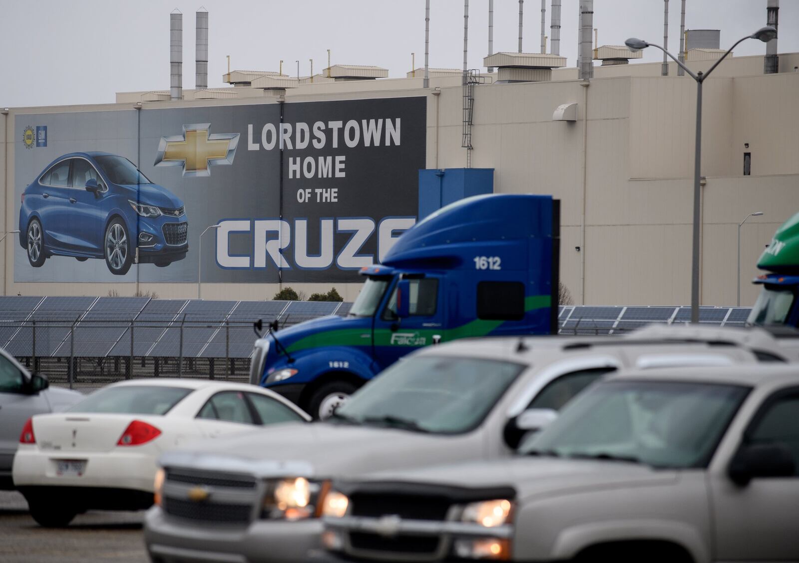 LORDSTOWN, OH - NOVEMBER 26: An exterior view of the GM Lordstown Plant on November 26, 2018 in Lordstown, Ohio. GM said it would end production at five North American plants including Lordstown, and cut 15 percent of its salaried workforce. The GM Lordstown Plant assembles the Chevy Cruz. (Photo by Jeff Swensen/Getty Images)