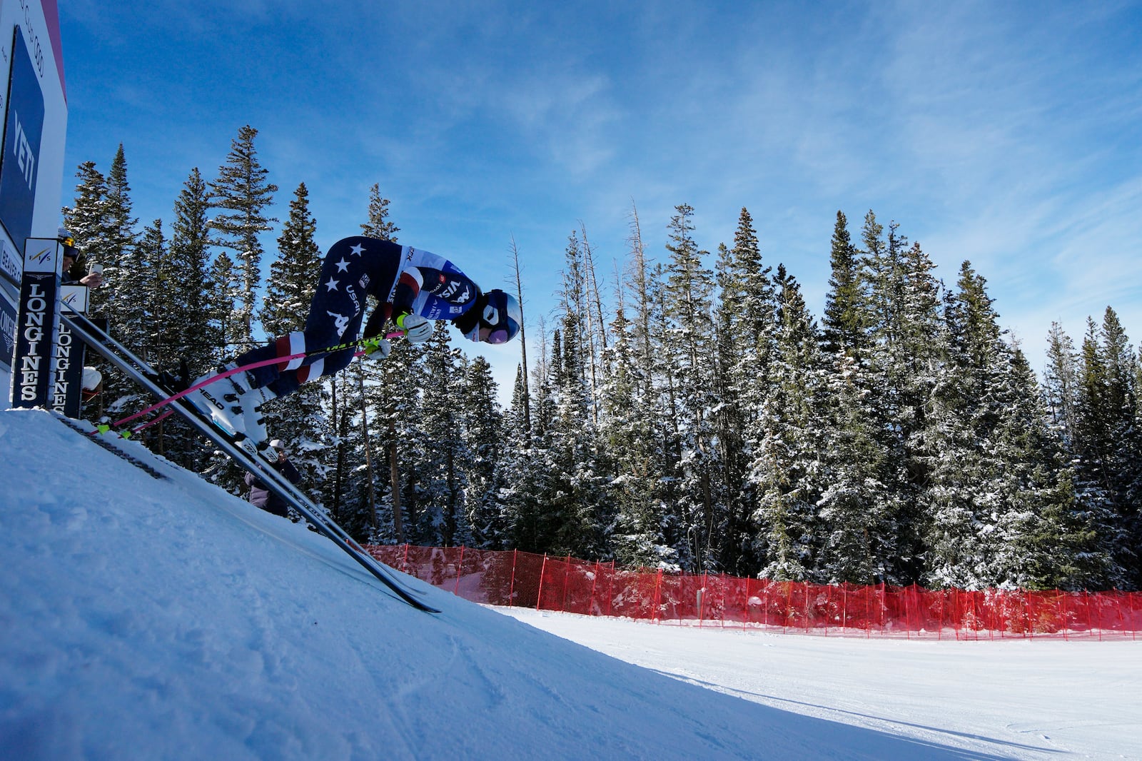 Lindsey Vonn starts a women's World Cup downhill training run, Wednesday, Dec. 11, 2024, in Beaver Creek, Colo. (AP Photo/John Locher)