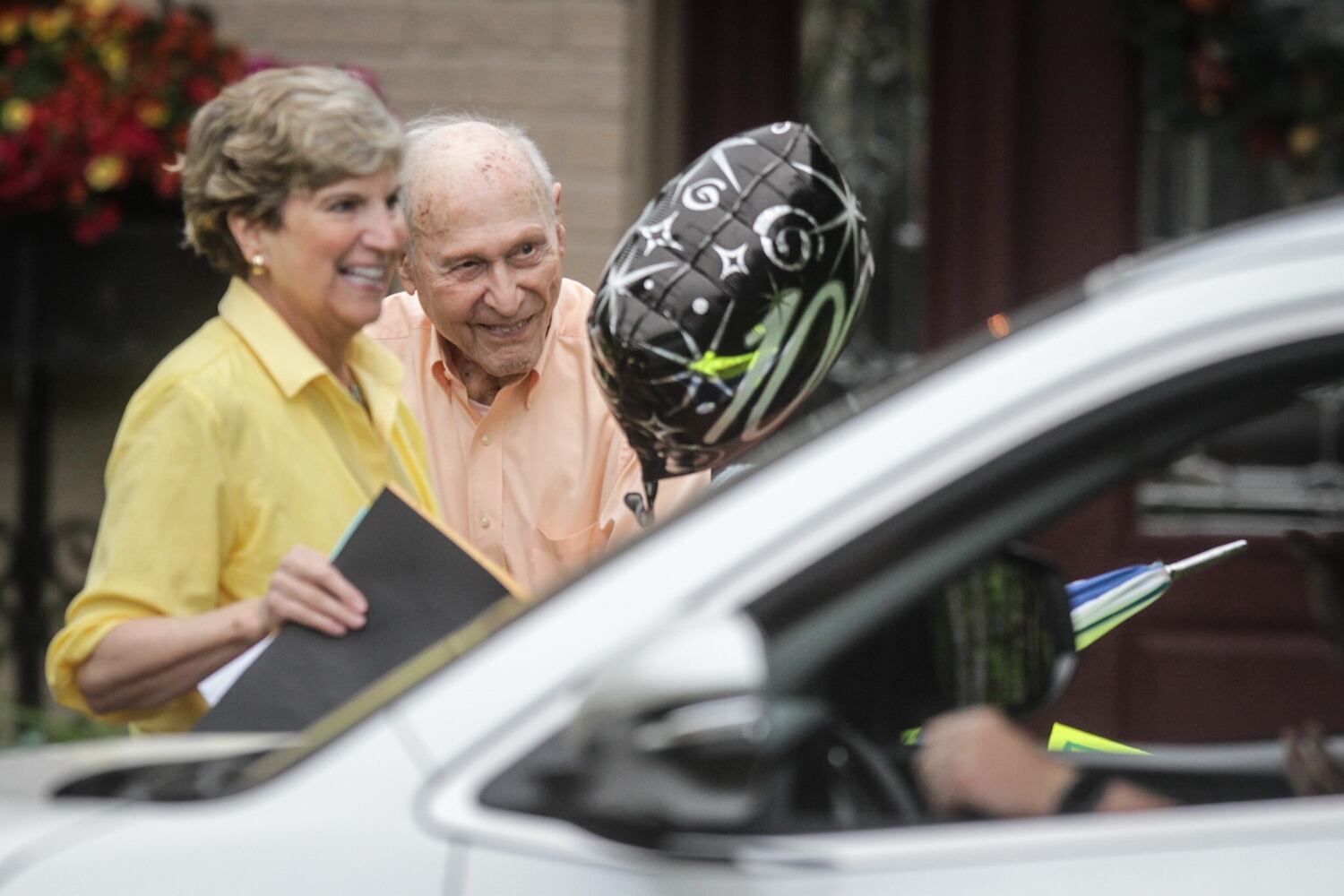 WWII veteran celebrates 100th birthday coronavirus-style in Sugarcreek Twp.