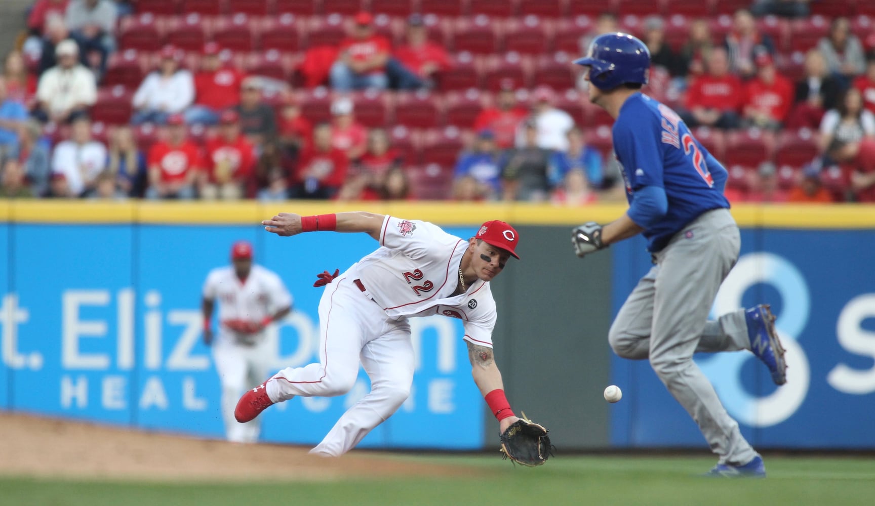 Photos: Reds fall 3-1 to Cubs in series opener