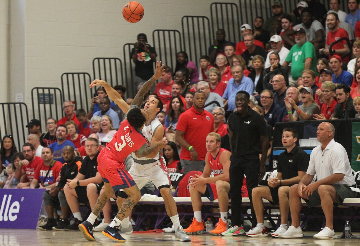 The Basketball Tournament: Photos from Red Scare vs. Carmen’s Crew