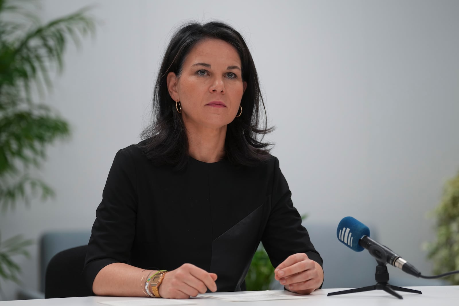 Germany Foreign Minister Annalena Baerbock attends a news conference at the COP29 U.N. Climate Summit, Saturday, Nov. 23, 2024, in Baku, Azerbaijan. (AP Photo/Peter Dejong)