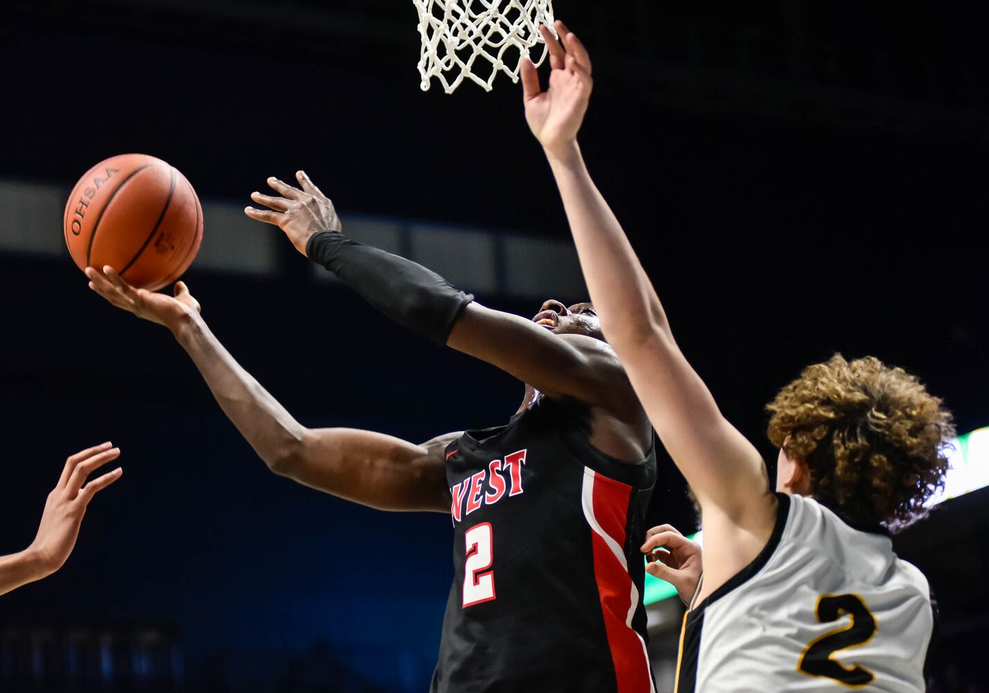 Centerville beats Lakota West in D1 boys district basketball final