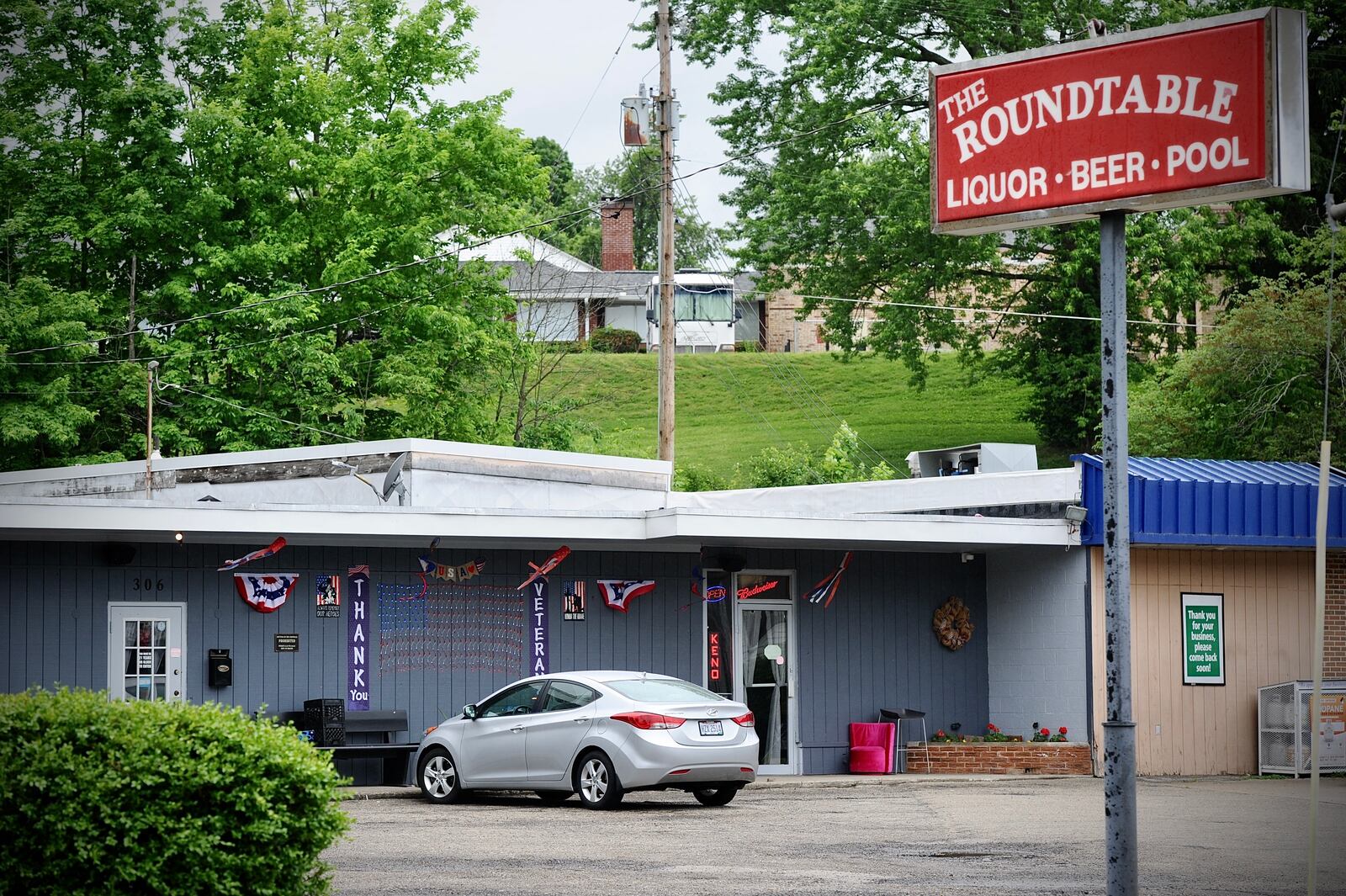 A man has died following a shooting at the Roundtable Bar in Xenia early Thursday, May 26, 2022. MARSHALL GORBY / STAFF